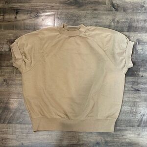 ESSENTIALS FEAR OF GOD
Tan Cotton Raglan Short Sleeve Sweatshirt